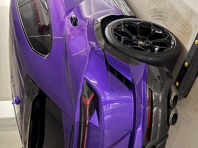 LAMBORGHINI URUS - 8