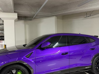2024 Lamborghini URUS thumbnail 15