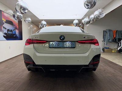 BMW I4 - 6