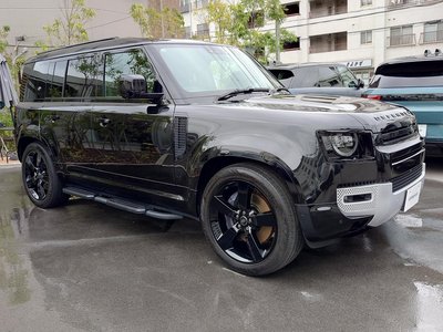 LAND ROVER DEFENDER - 5