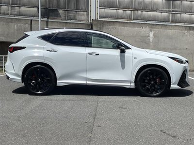 2025 Lexus NX — миниатюра 24