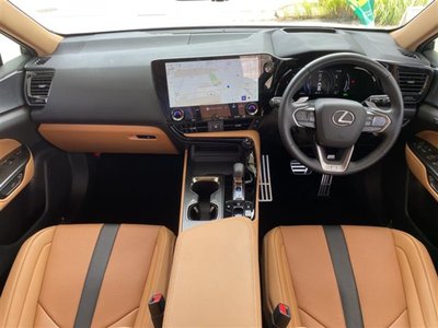 2025 Lexus NX — миниатюра 35