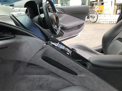2023 Ferrari ROMA — миниатюра 36