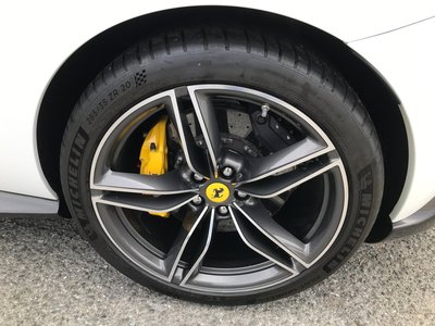 2023 Ferrari ROMA — миниатюра 11