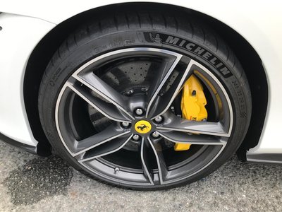 2023 Ferrari ROMA — миниатюра 12