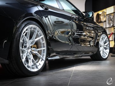 2021 BMW M8 GRAN COUPE — миниатюра 60
