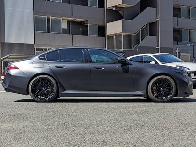 2024 BMW M5 照片 2