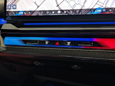 2024 BMW M5 thumbnail 18