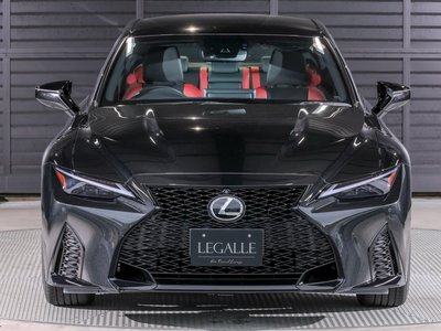 LEXUS IS - 5