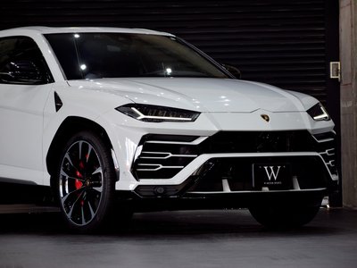 2019 Lamborghini URUS thumbnail 19