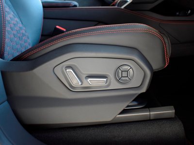 2019 Lamborghini URUS thumbnail 65