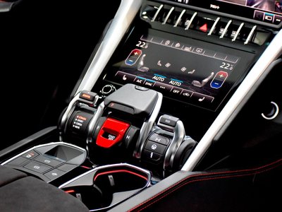 2019 Lamborghini URUS thumbnail 60