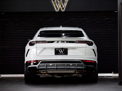 2019 Lamborghini URUS thumbnail 42