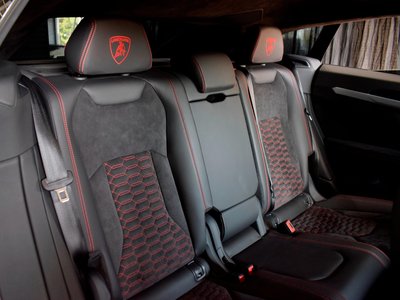 2019 Lamborghini URUS thumbnail 67