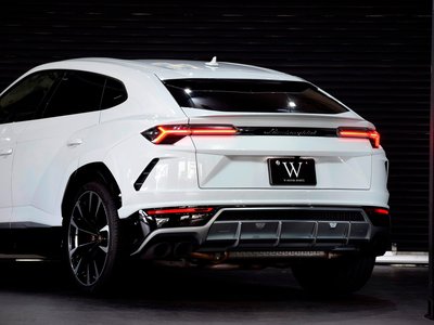 2019 Lamborghini URUS thumbnail 41