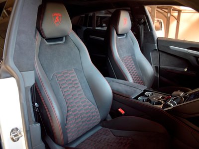 2019 Lamborghini URUS thumbnail 64