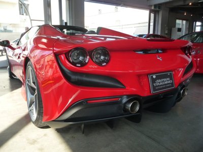 FERRARI F8 SPIDER - 8