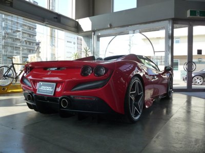 FERRARI F8 SPIDER - 7