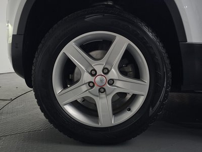 LAND ROVER DEFENDER - 6