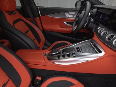 MERCEDES-BENZ GT AMG - 9