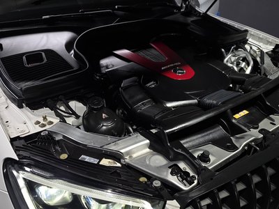 MERCEDES-BENZ GLC - 7