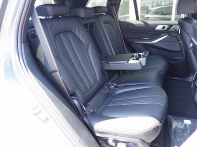 صورة مصغرة 32 لـ 2026 BMW X5