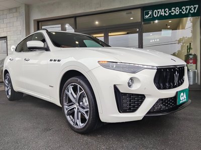 2021 Maserati LEVANTE — фото 1