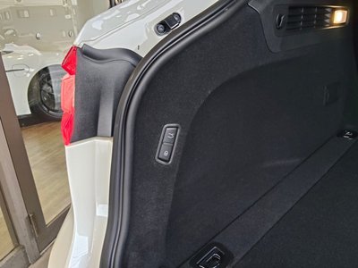 2021 Maserati LEVANTE — миниатюра 19