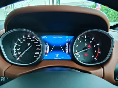 2021 Maserati LEVANTE — миниатюра 40