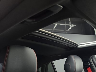 2022 Mercedes-BENZ GLC — миниатюра 23