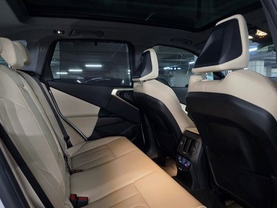 صورة 10 لـ 2025 BMW X3
