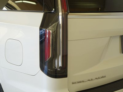 صورة مصغرة 32 لـ 2022 Cadillac ESCALADE