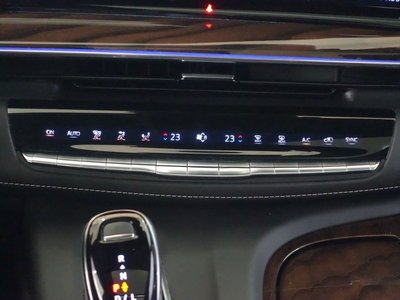 2022 Cadillac ESCALADE 照片 13