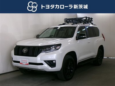 TOYOTA LAND CRUISER PRADO - 1