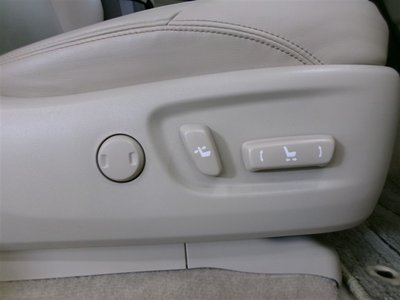 TOYOTA LAND CRUISER PRADO - 7