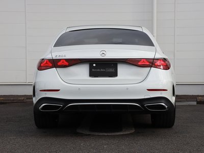 MERCEDES-BENZ E-CLASS - 9