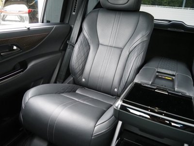 صورة مصغرة 30 لـ 2022 Lexus LX
