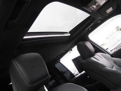 صورة مصغرة 22 لـ 2022 Lexus LX
