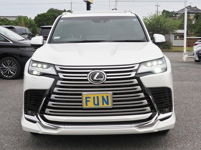 LEXUS LX - 2
