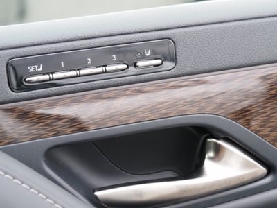 صورة مصغرة 65 لـ 2022 Lexus LX