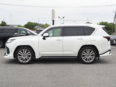 LEXUS LX - 8