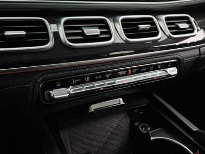 2021 Mercedes-BENZ GLE thumbnail 32