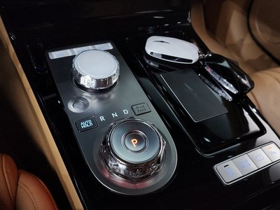 GENESIS G80 (RG3) - 9