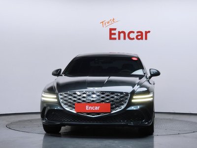 GENESIS G80 (RG3) - 2