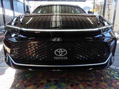 TOYOTA CROWN CROSSOVER - 8