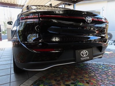 TOYOTA CROWN CROSSOVER - 6