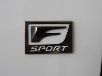 صورة 7 لـ 2023 Lexus NX
