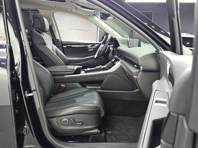 2023 Genesis GV80 thumbnail 17