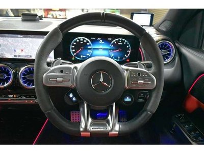 MERCEDES-BENZ GLB - 7