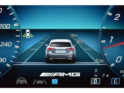 MERCEDES-BENZ GLB - 5